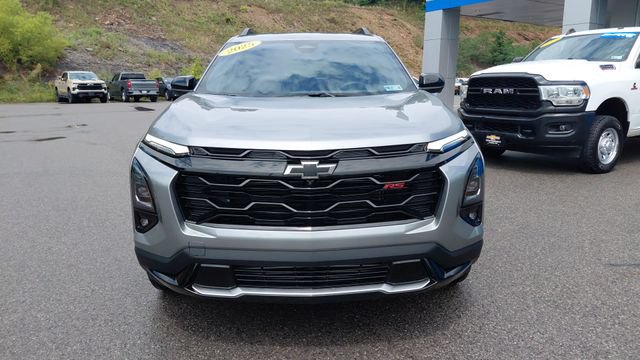 Used 2025 Chevrolet Equinox RS w/ Safety and Technology Package AWD/4WD image 9
