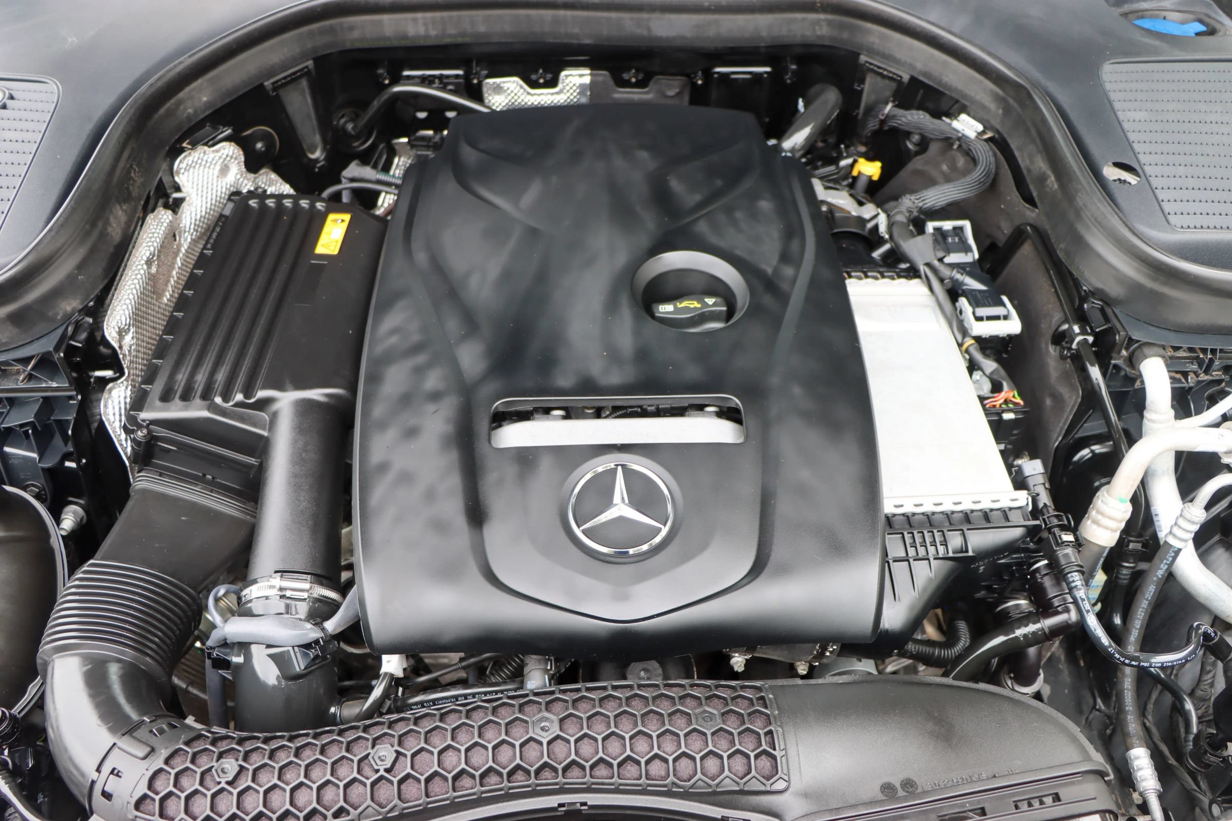 Used 2018 Mercedes-Benz GLC 300 w/ Multimedia Package image 43