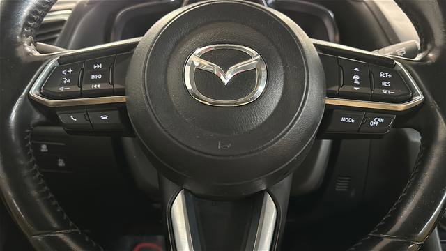 Used 2018 MAZDA MAZDA3 Grand Touring FWD image 16