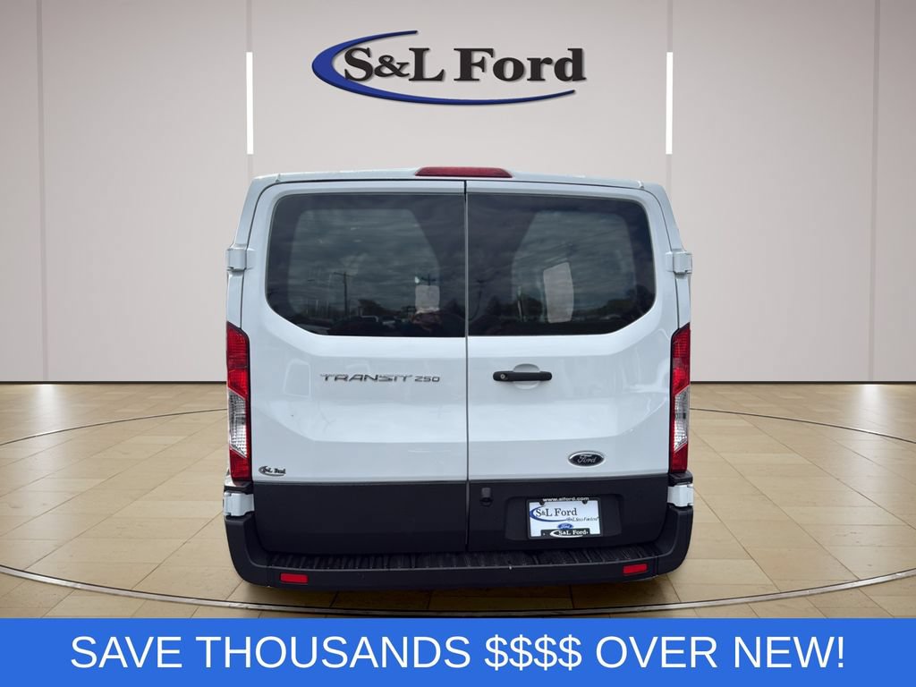Certified 2025 Ford Transit 250 Low Roof w/ Exterior Upgrade Package RWD image 6
