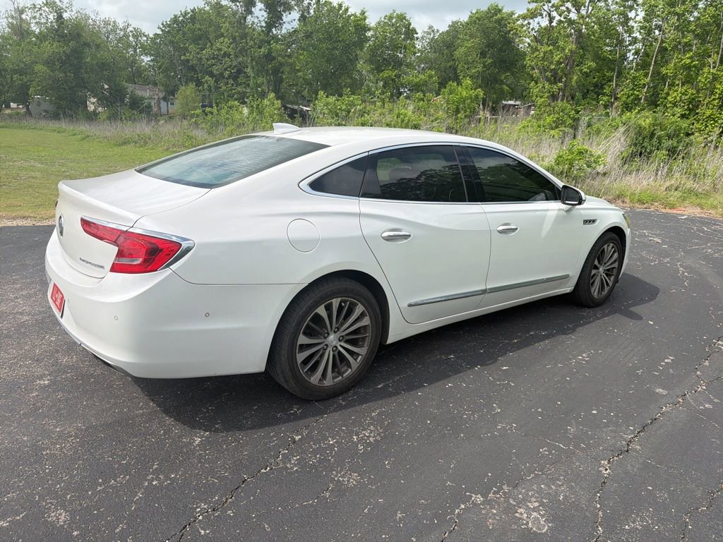 Used 2019 Buick LaCrosse Premium w/ Driver Confidence Package II FWD image 3