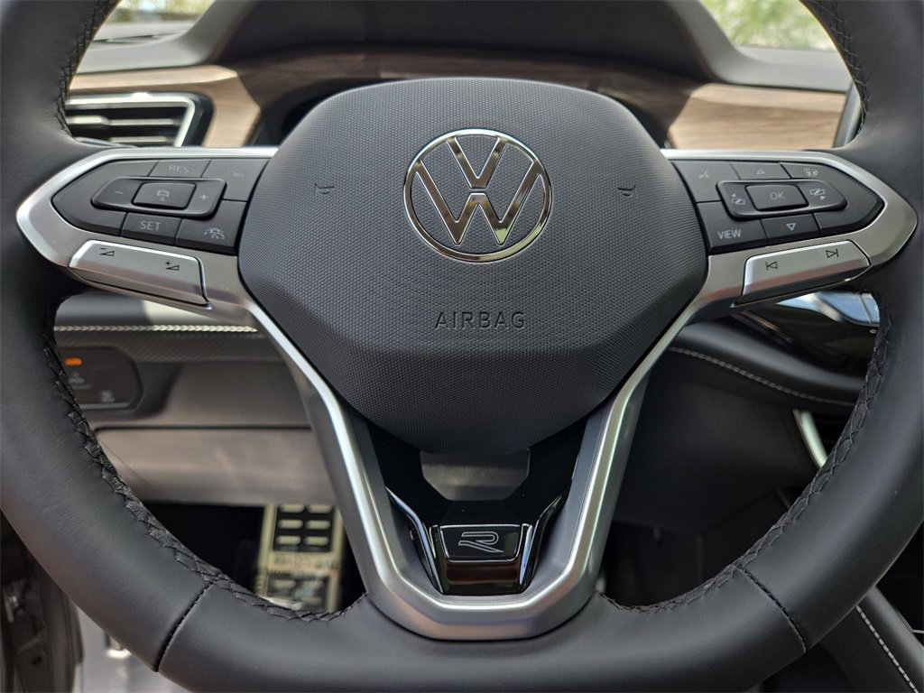 New 2025 Volkswagen Atlas SEL Premium R-Line image 23
