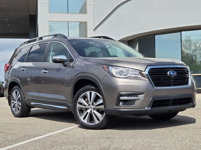 Used 2022 Subaru Ascent Touring w/ Popular Package #2A AWD/4WD image 2