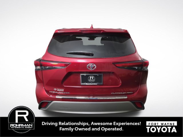 Used 2021 Toyota Highlander Platinum AWD/4WD image 8
