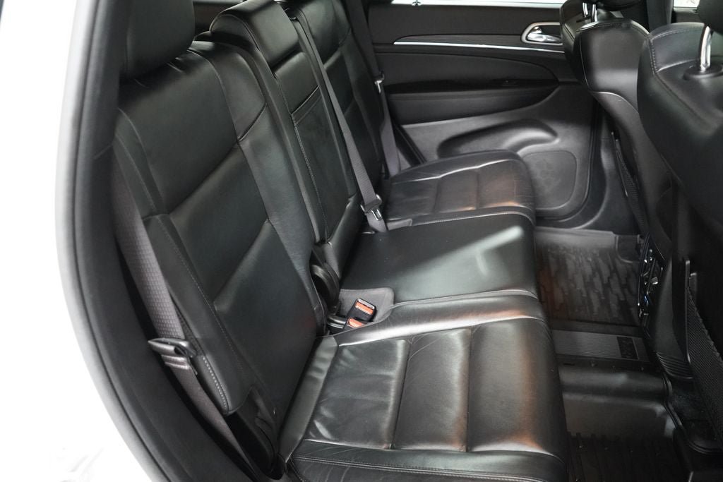 Used 2021 Jeep Grand Cherokee Limited w/ Premium Lighting Group AWD/4WD image 22