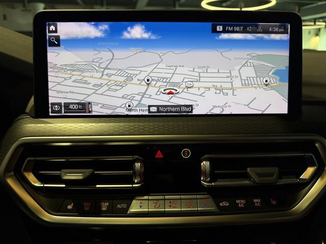 Used 2024 BMW X4 xDrive30i w/ M Sport Package AWD/4WD image 21