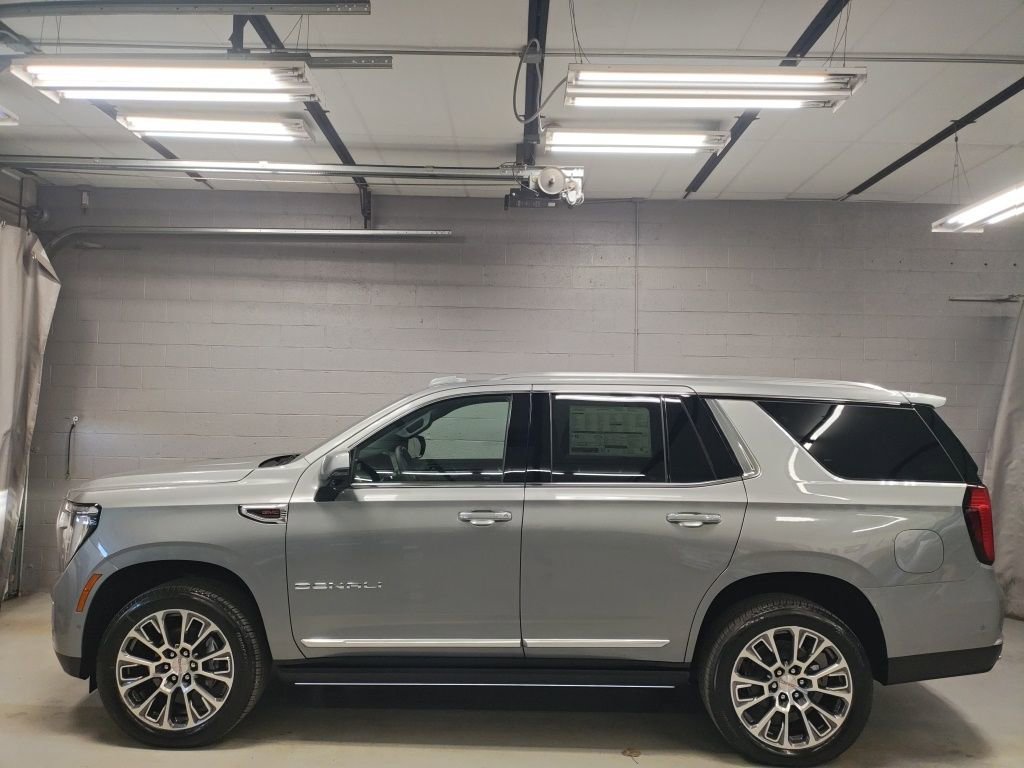 New 2026 GMC Yukon Denali w/ Denali Reserve Package image 18