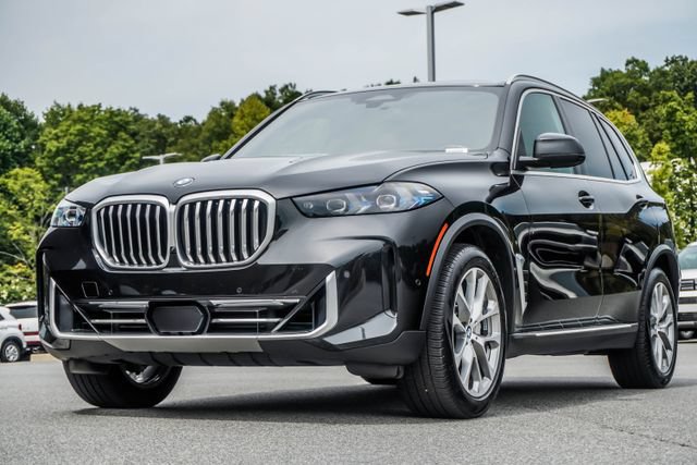 Used 2026 BMW X5 xDrive40i AWD/4WD image 10