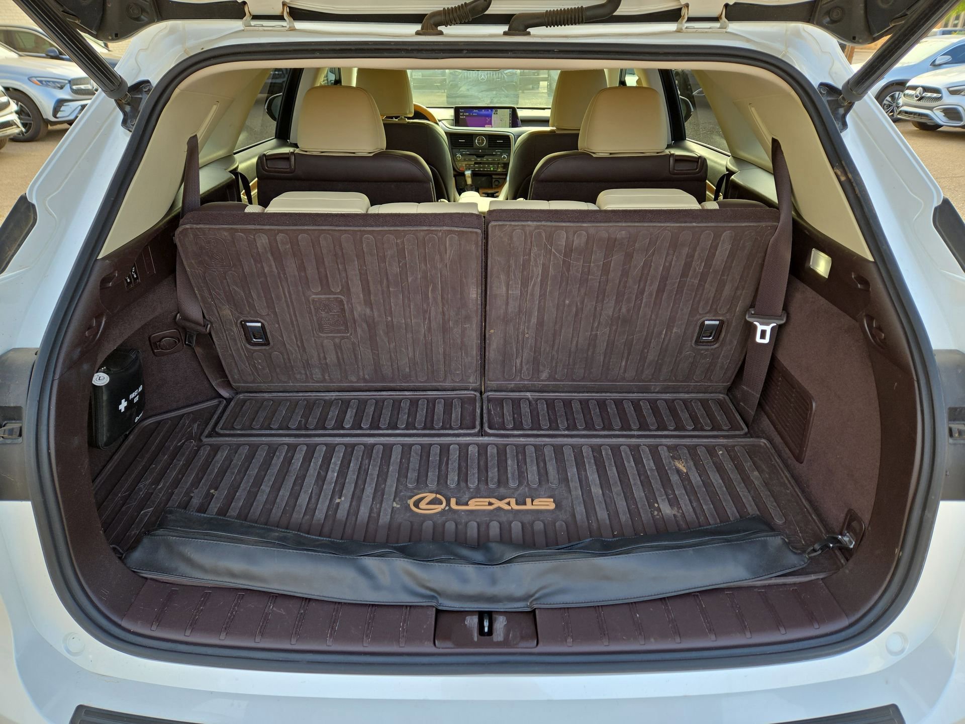 Used 2019 Lexus RX 350L FWD image 12