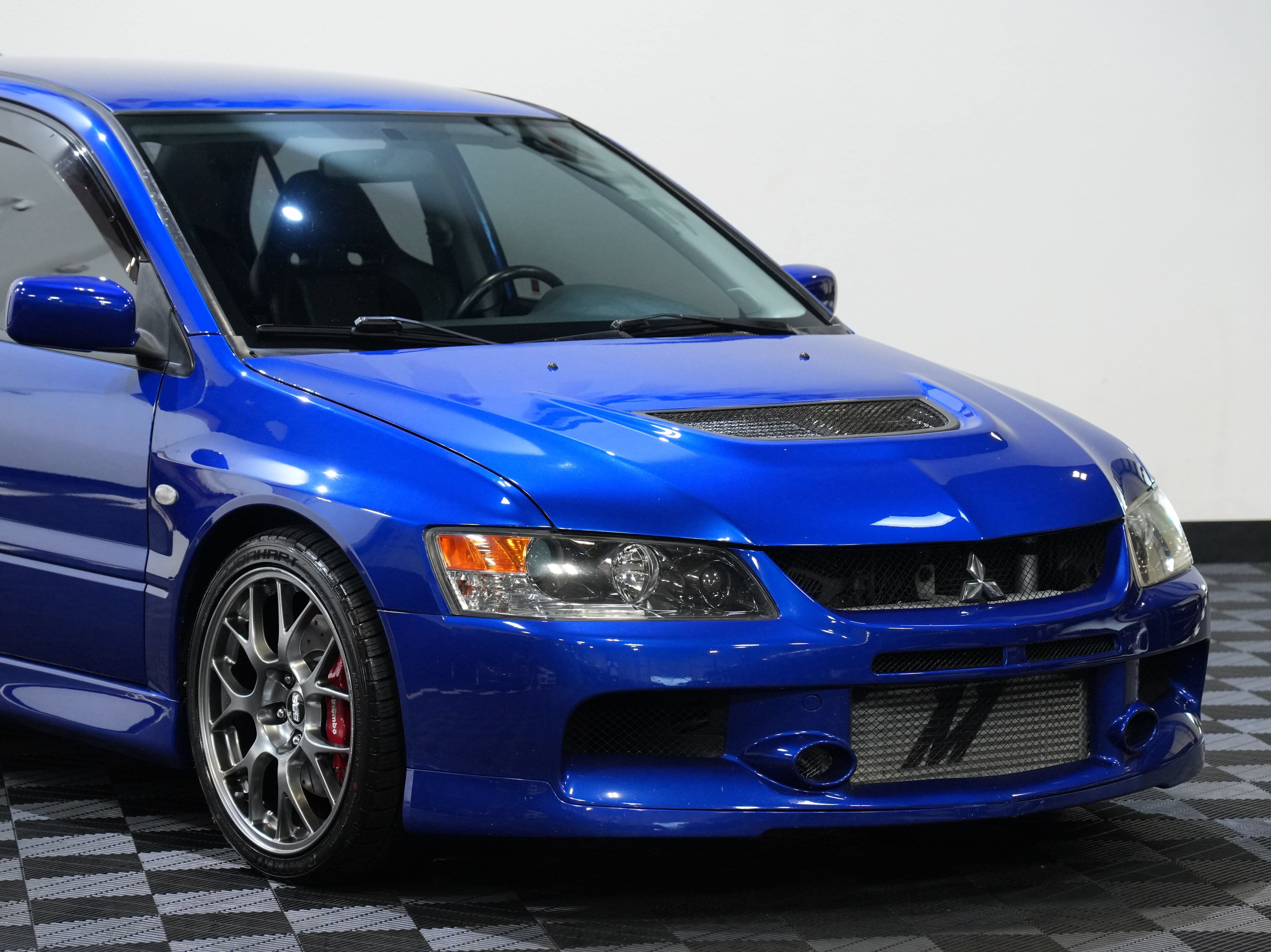 Used 2006 Mitsubishi Lancer Evolution AWD/4WD image 9