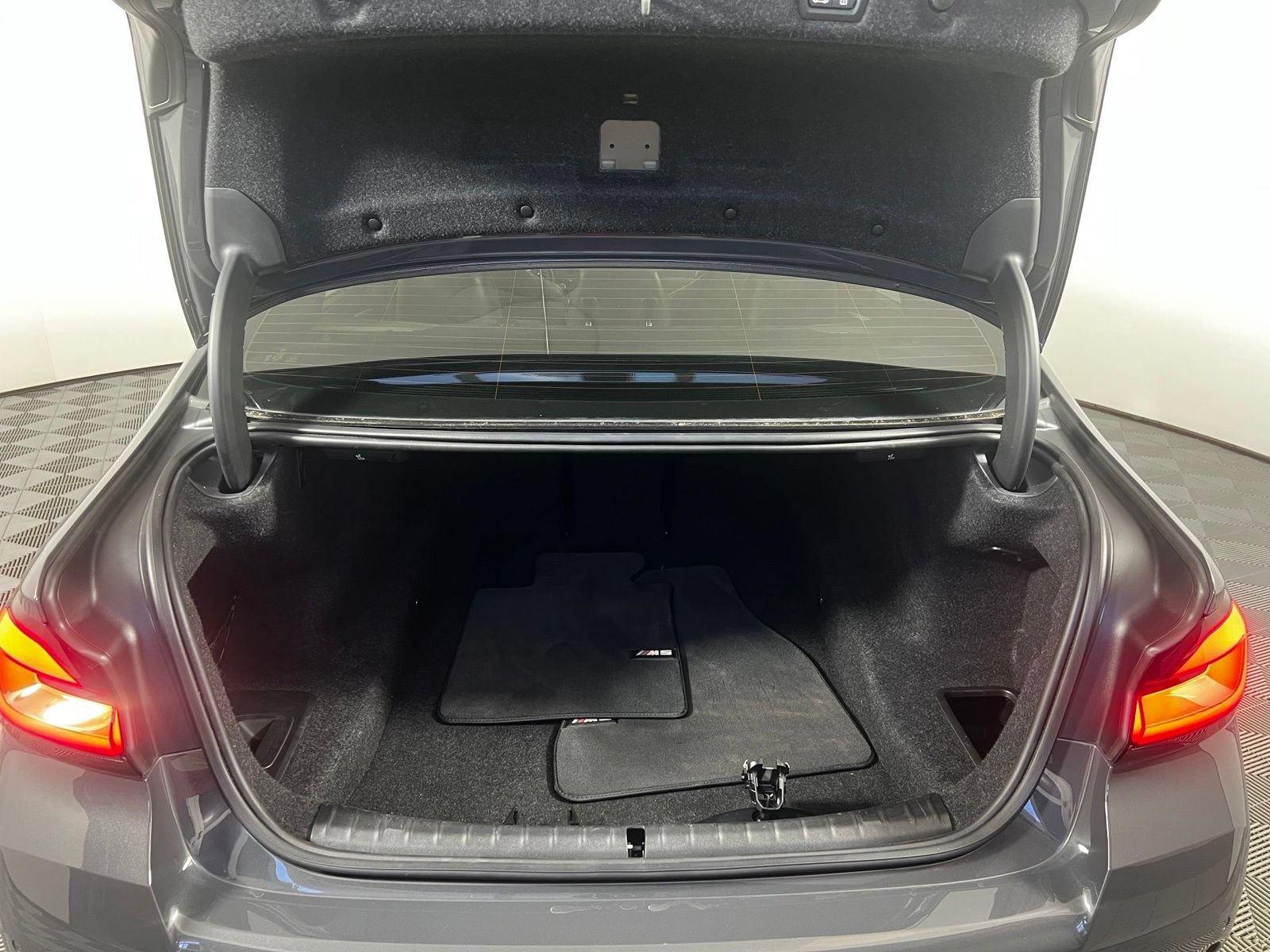 Used 2022 BMW M5 w/ Competition Package AWD/4WD image 20