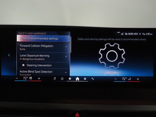 Used 2024 BMW iX xDrive50 w/ Sport Package image 39