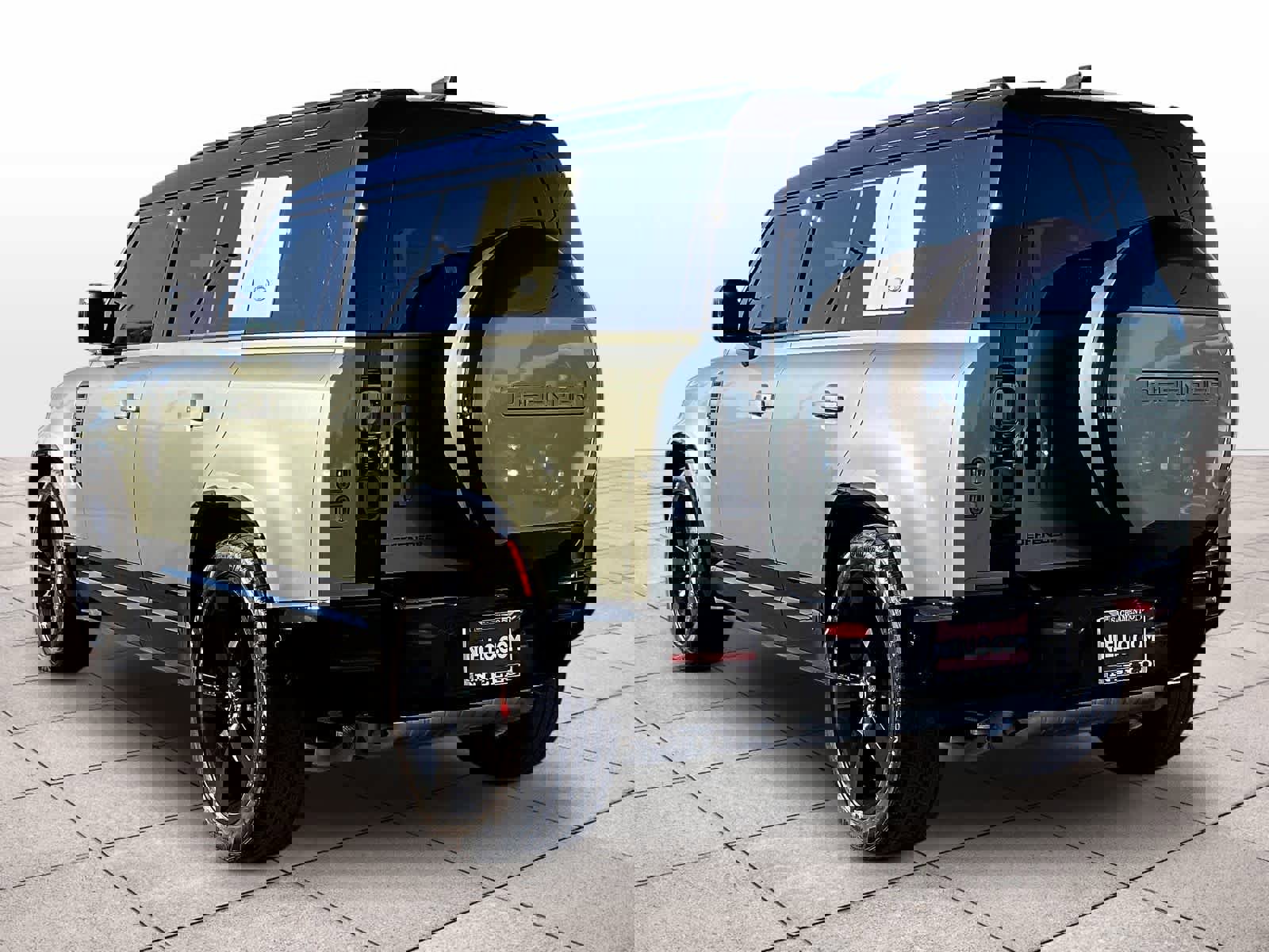 Used 2024 Land Rover Defender 110 X image 14