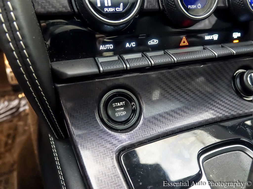 Used 2016 Jaguar F-TYPE R image 14