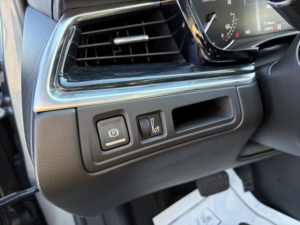 Used 2025 Cadillac XT5 Premium Luxury image 43