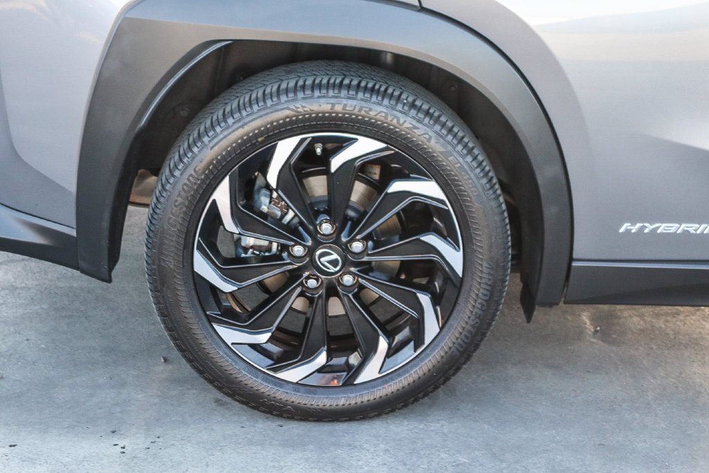 Used 2021 Lexus UX 250h F Sport w/ Accessory Package (Z1) AWD/4WD image 12