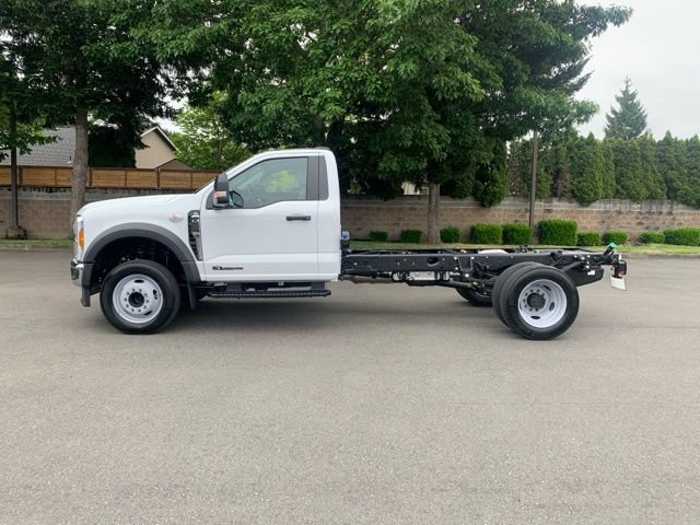 New 2026 Ford F450 XL w/ XL Chrome Package RWD image 2