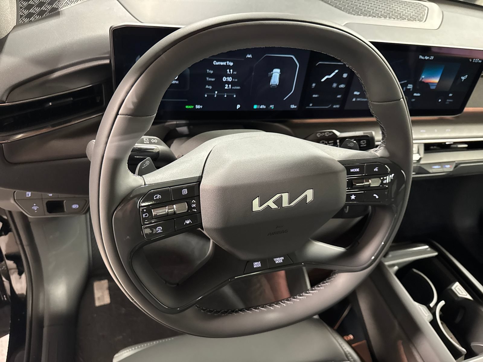 New 2026 Kia EV9 Land w/ Nightfall Edition Package AWD/4WD image 19
