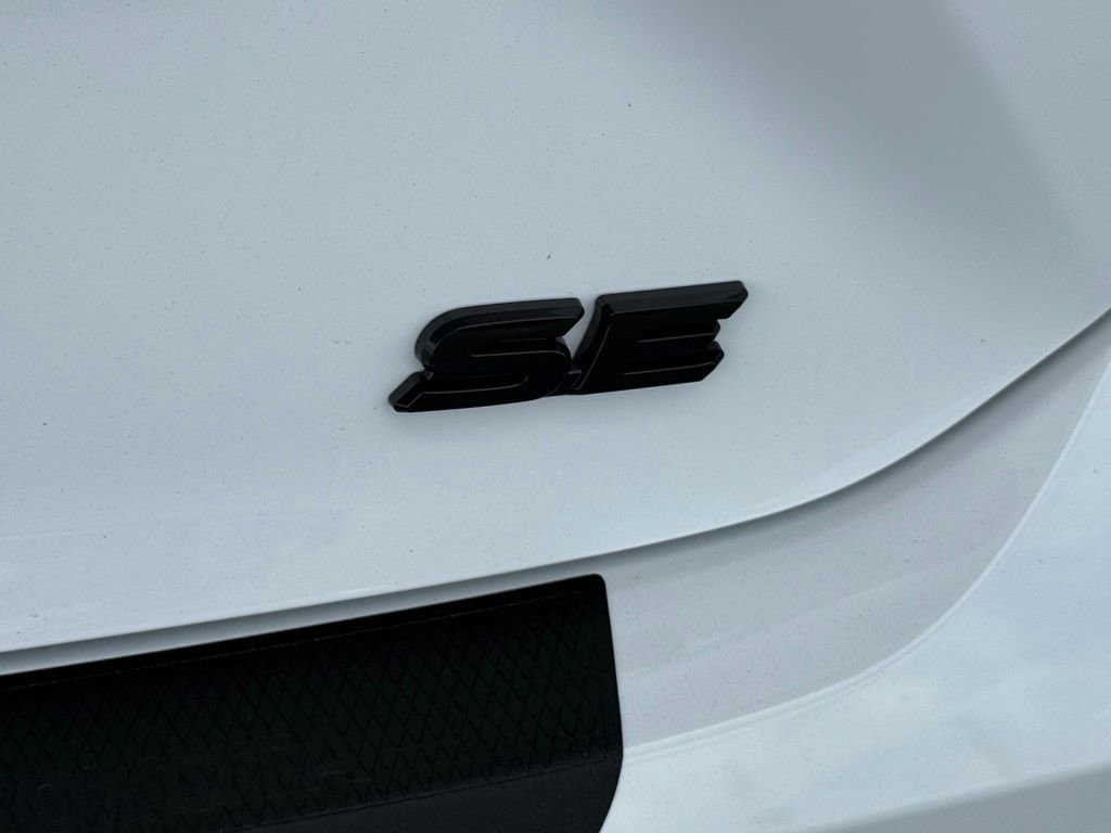 New 2026 Toyota Camry SE image 13