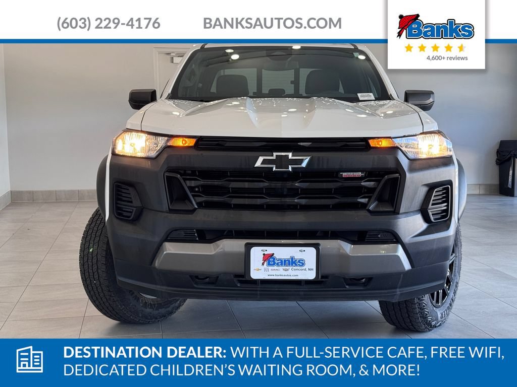 Certified 2024 Chevrolet Colorado Trail Boss w/ Advanced Trailering Package AWD/4WD image 3