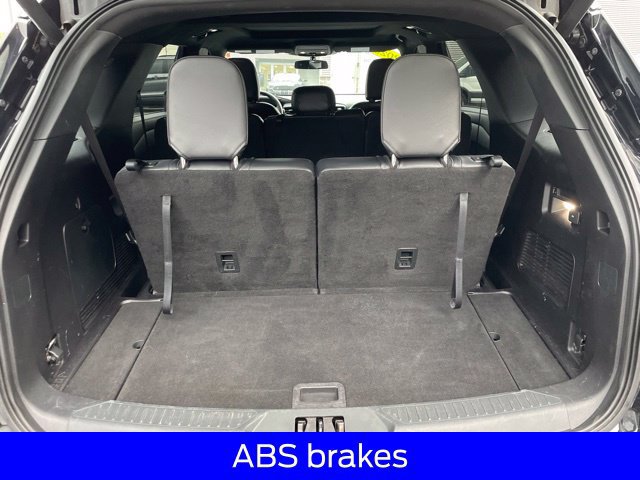 Used 2020 Ford Explorer XLT w/ Equipment Group 202A AWD/4WD image 18