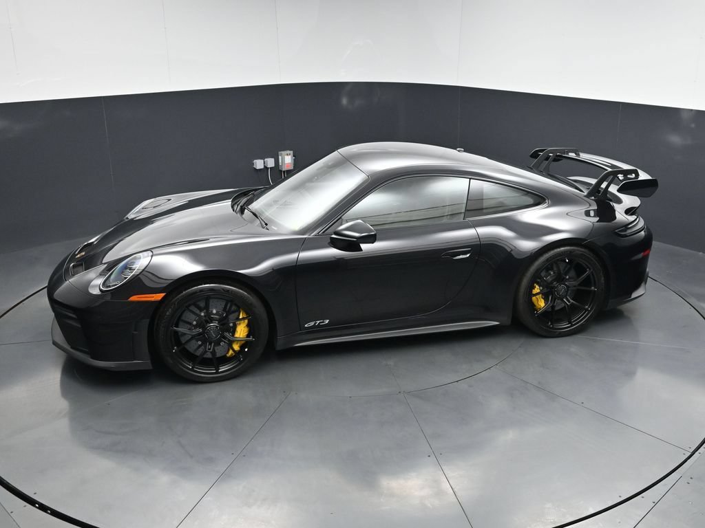 Certified 2026 Porsche 911 GT3 w/ Chrono Package RWD image 18
