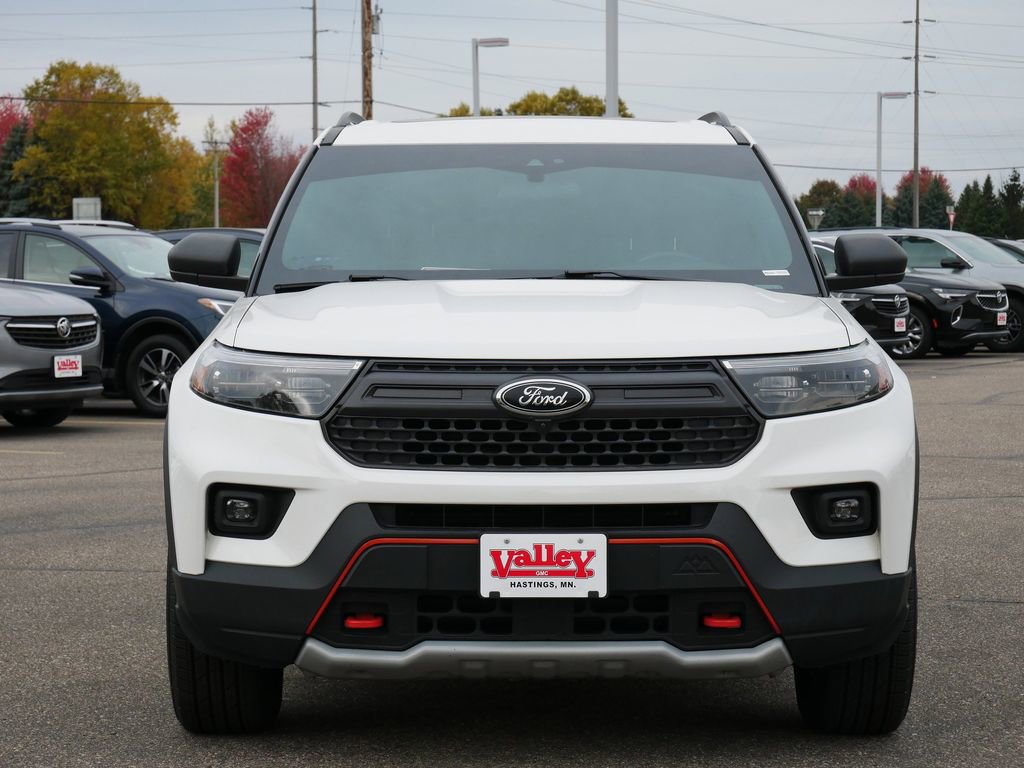Used 2022 Ford Explorer Timberline image 2