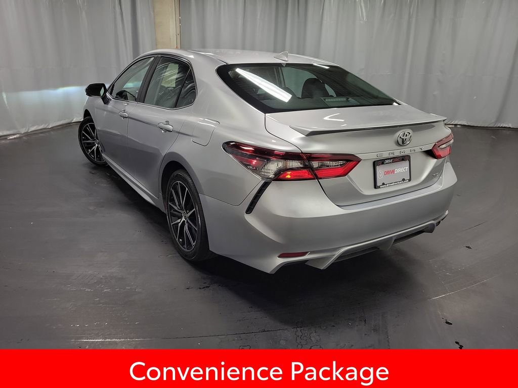Used 2023 Toyota Camry SE w/ Convenience Package FWD image 6