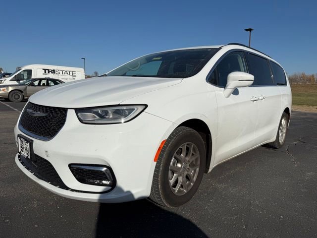 Used 2022 Chrysler Pacifica Touring-L
