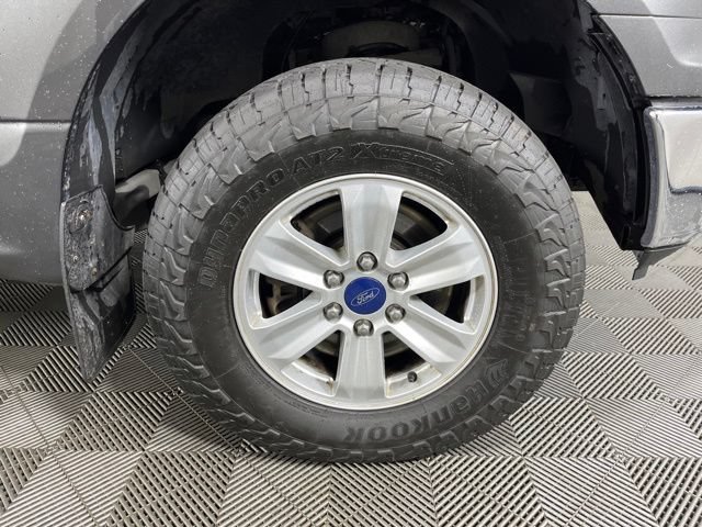 Used 2018 Ford F150 XLT AWD/4WD image 9