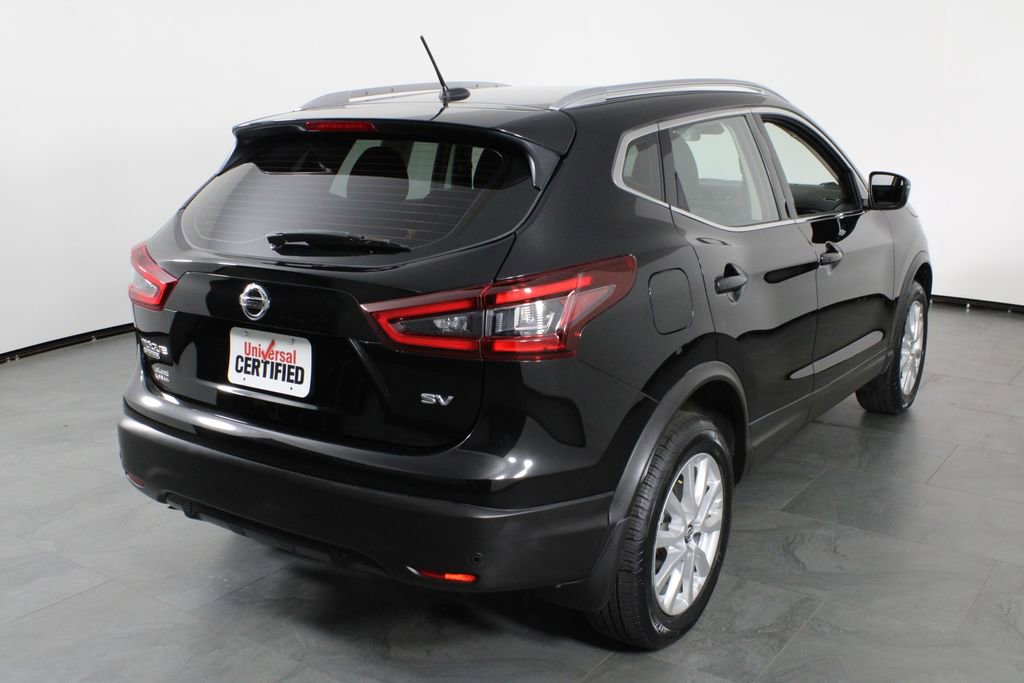 Certified 2020 Nissan Rogue Sport SV image 15