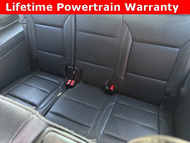 Used 2024 Chevrolet Suburban LT image 22