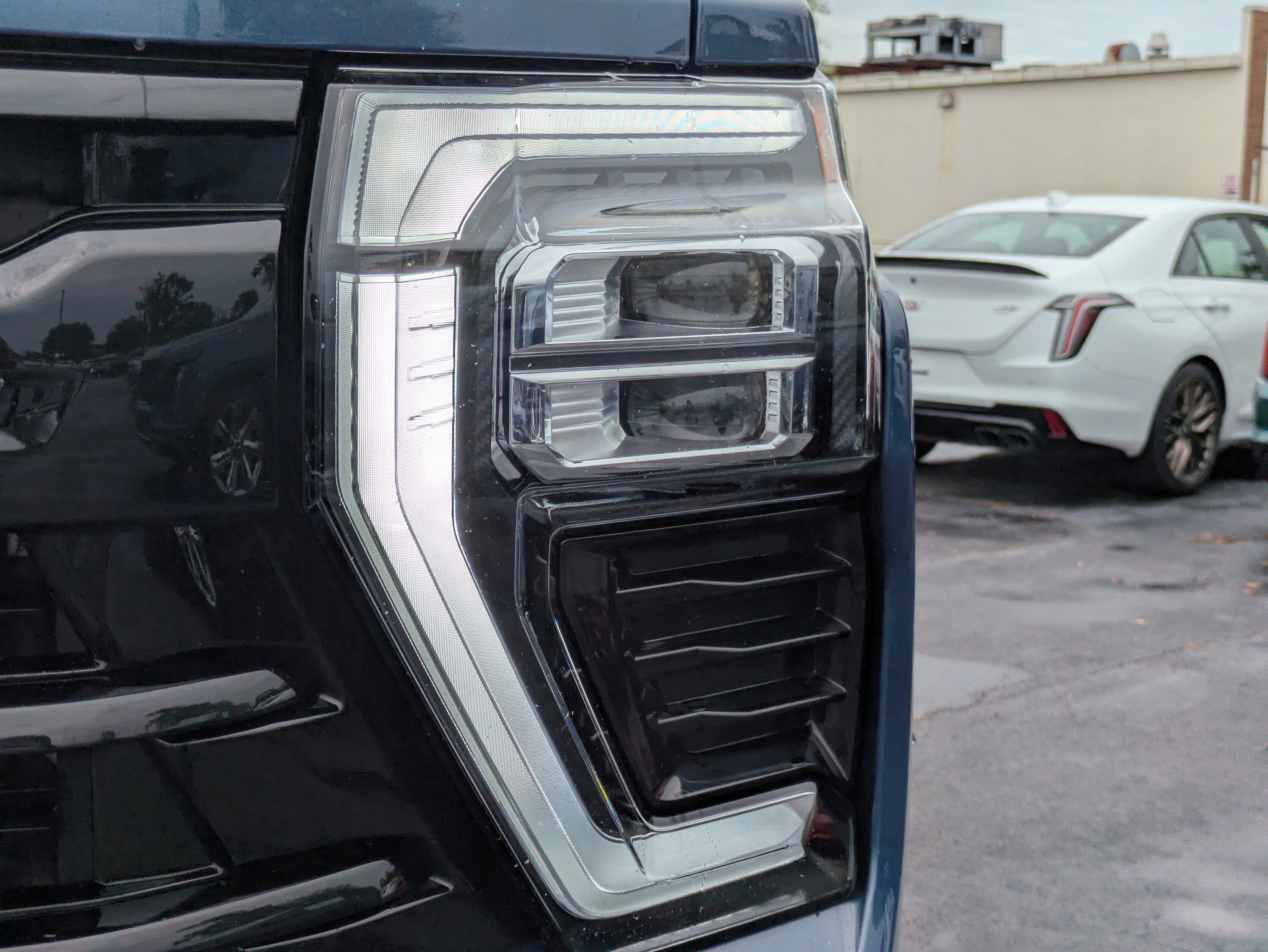 Used 2025 Chevrolet Silverado 2500 LTZ w/ LTZ Plus Package image 29