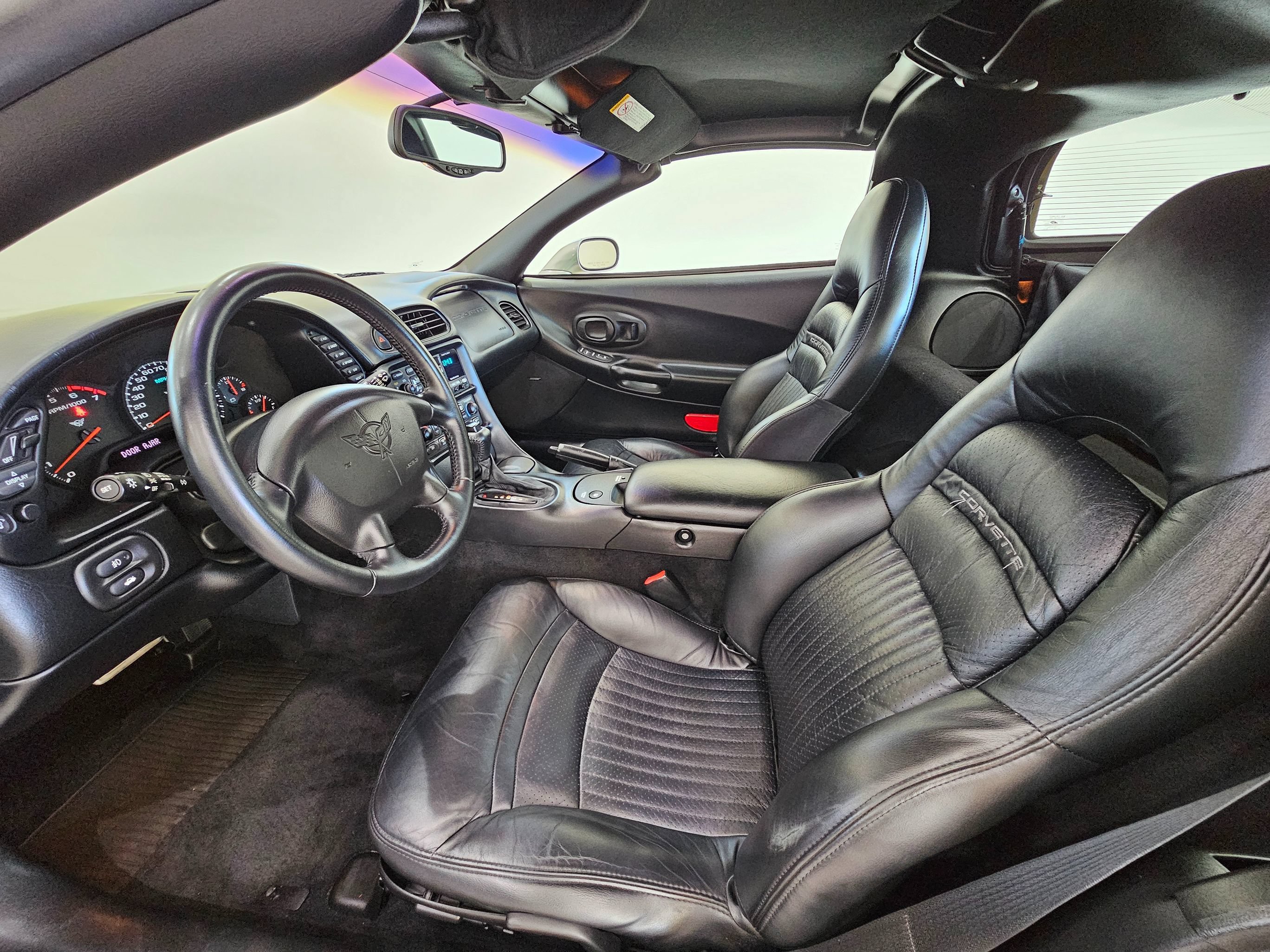 Used 2002 Chevrolet Corvette Coupe w/ Preferred Equipment Group2 RWD image 21