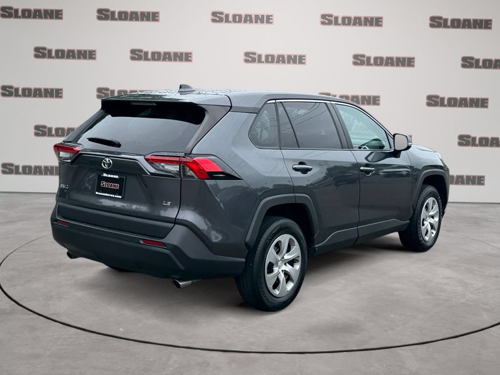 Used 2023 Toyota RAV4 LE FWD image 5