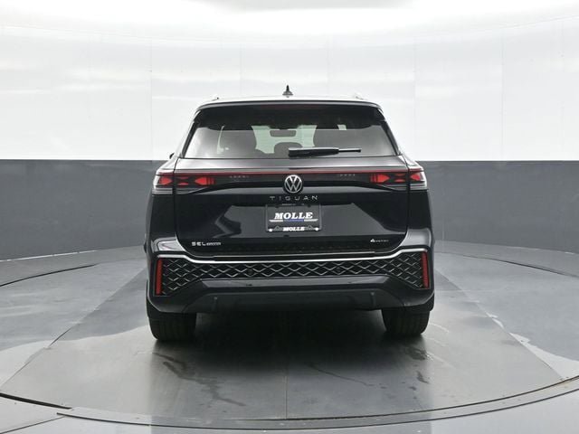 New 2026 Volkswagen Tiguan SEL R-Line AWD/4WD image 6