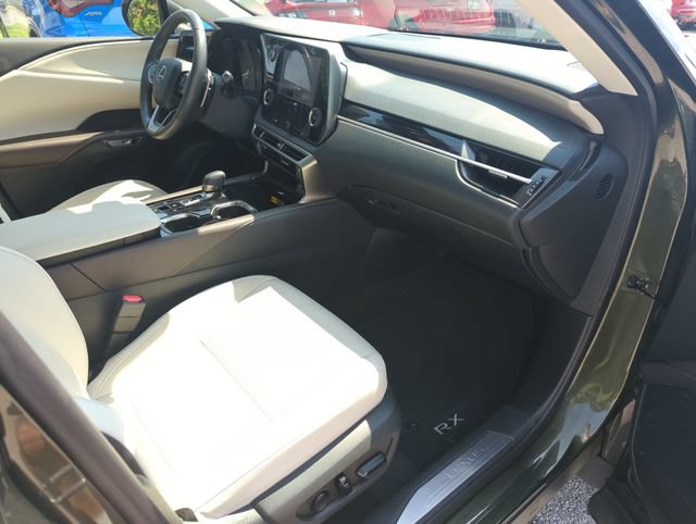 Used 2024 Lexus RX 350 FWD w/ Technology Package image 34