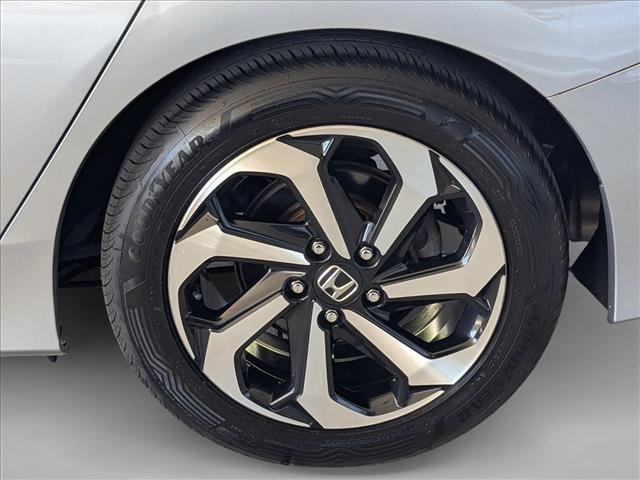 Used 2017 Honda Accord EX-L image 23