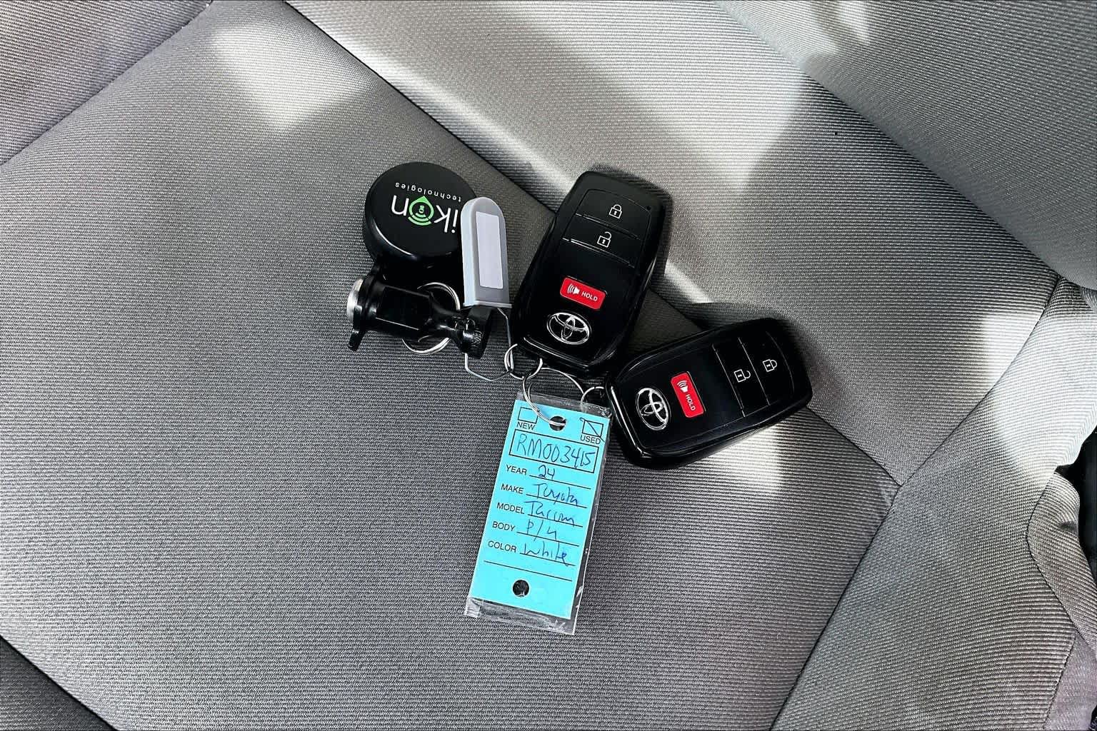 Used 2024 Toyota Tacoma SR5 RWD image 15