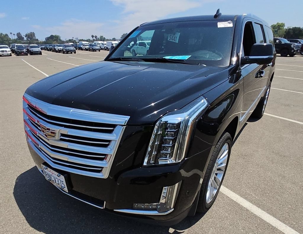 Used 2019 Cadillac Escalade ESV Platinum AWD/4WD image 3