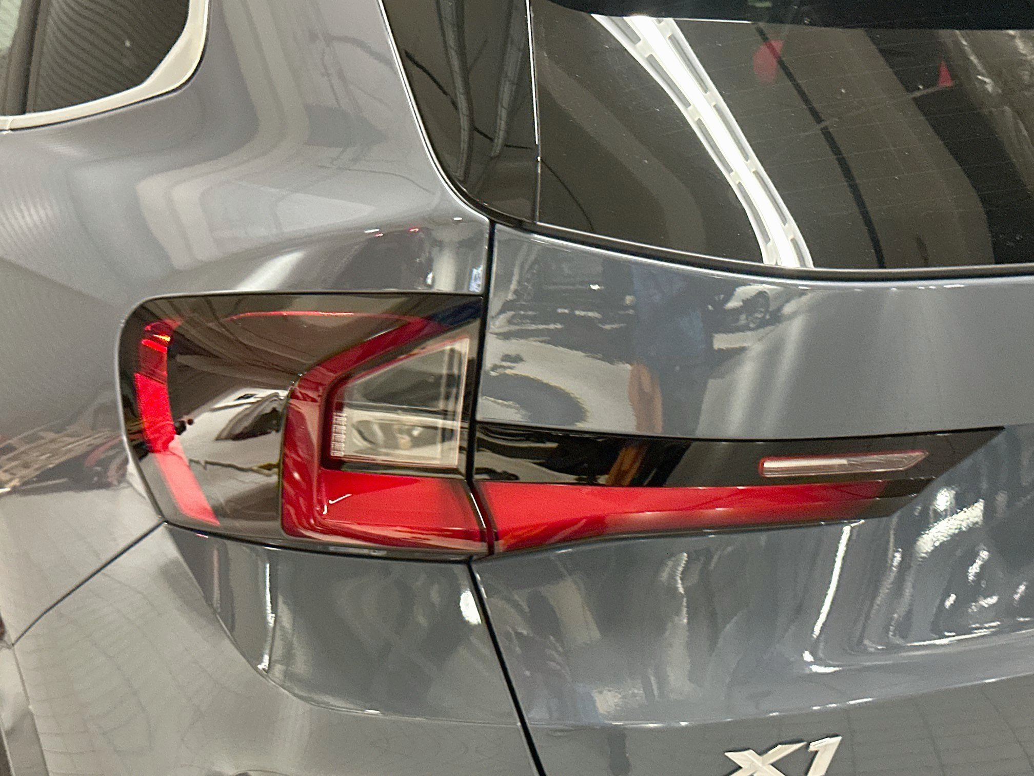 Certified 2025 BMW X1 xDrive28i AWD/4WD image 30
