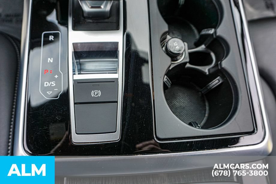 Used 2025 Audi Q7 3.0T Premium Plus AWD/4WD image 44