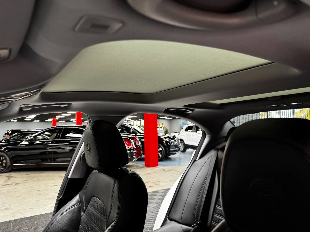 Used 2018 Alfa Romeo Giulia Ti Sport w/ Quick Order Package 22U Sport image 34