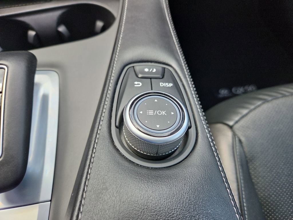 Used 2023 INFINITI QX50 Luxe image 31