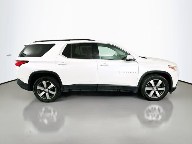 Used 2021 Chevrolet Traverse LT w/ LT Premium Package image 8