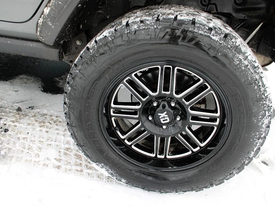 Used 2022 Jeep Wrangler Unlimited Sport image 31