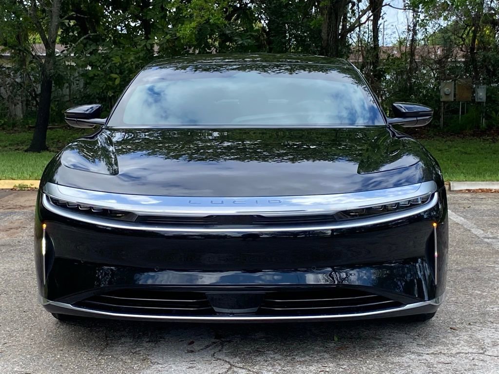 Used 2023 Lucid Air Pure image 2