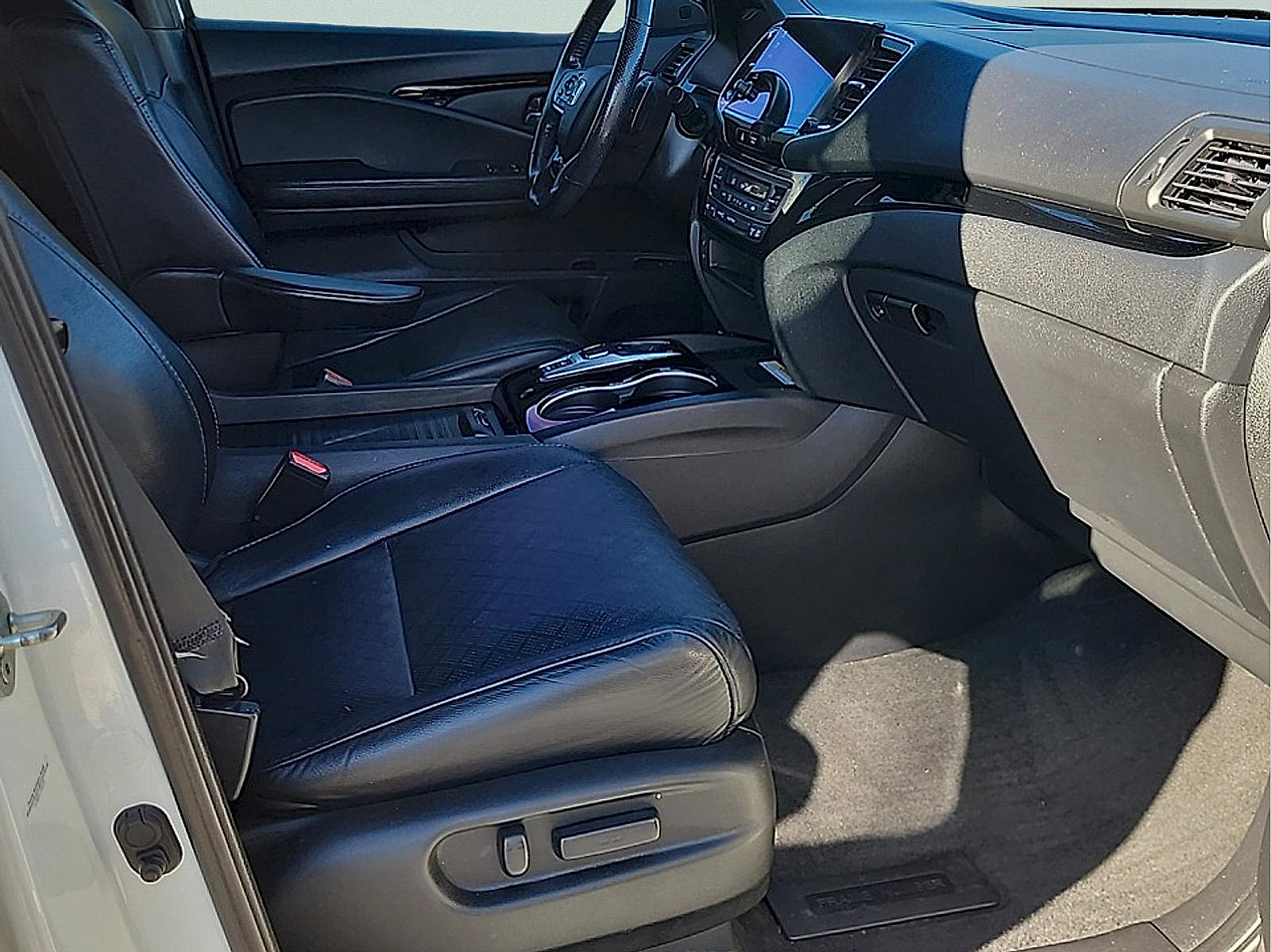 Used 2019 Honda Passport Elite image 10