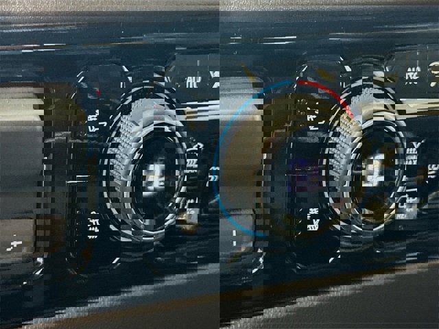 Used 2024 Chevrolet Silverado 1500 LT Trail Boss w/ Convenience Package II image 21