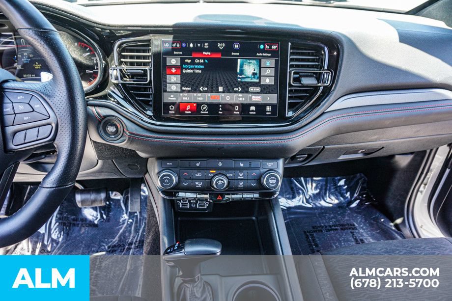 Used 2025 Dodge Durango GT RWD image 43